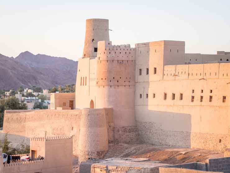 Oman tours Forts and traditions